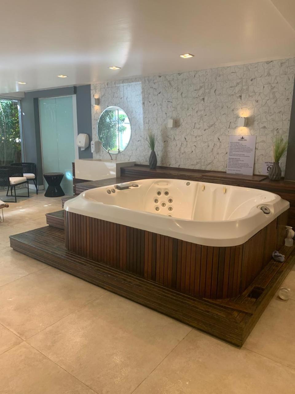 Essence Life Residence Florianópolis Esterno foto